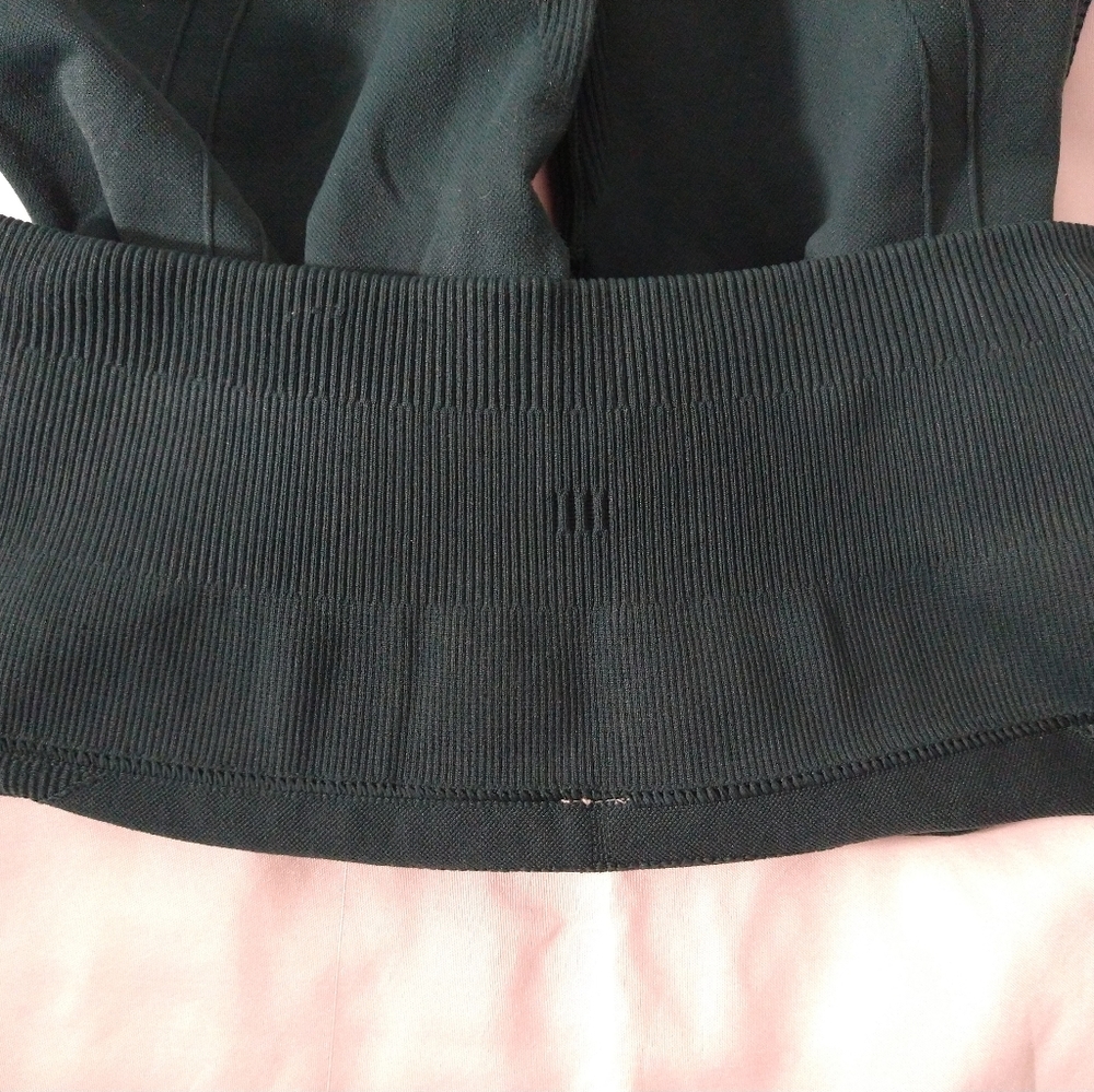 Lululemon in the flow Crop seamless yoga Leggings - Picture 9 of 9